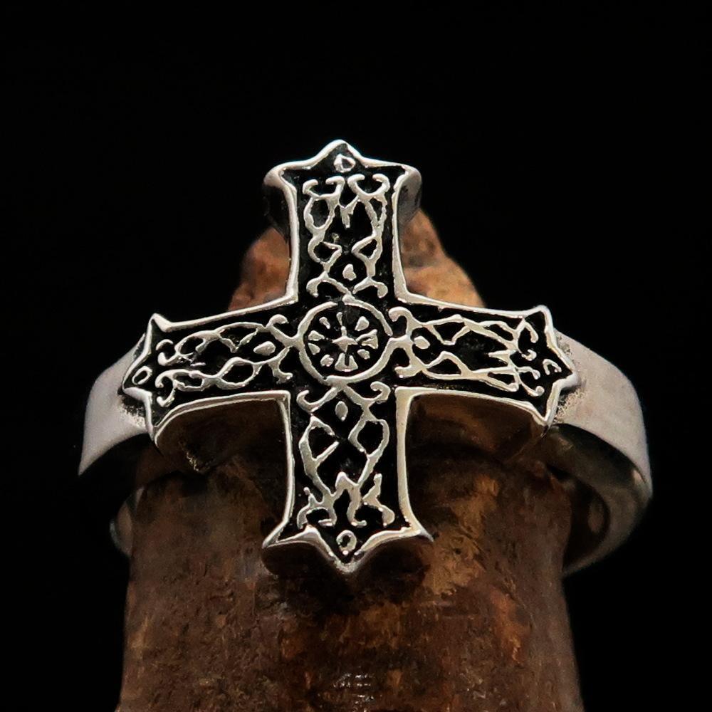 Excellent crafted Men's ornamental Celtic Cross Ring - antiqued Sterling Silver - BikeRing4u
