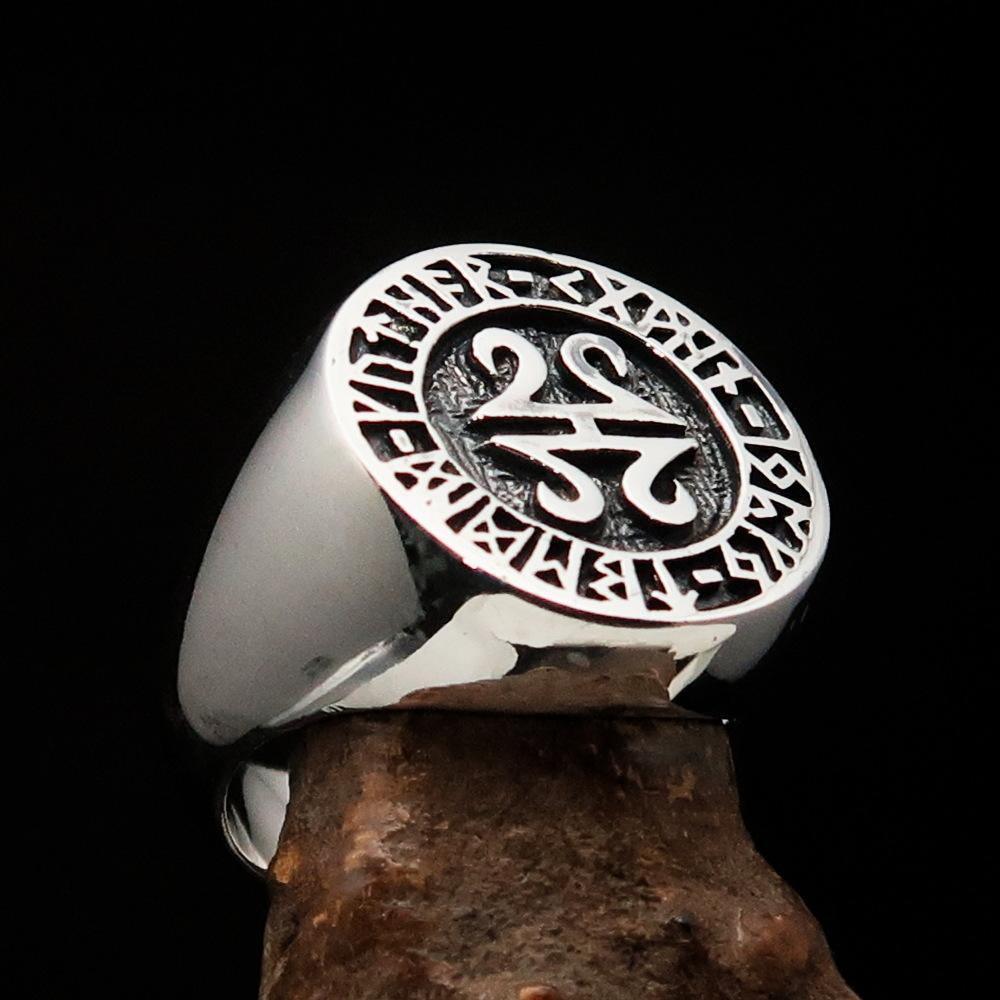 Nicely crafted Men's ancient Viking Runes Ring Antiqued - Sterling Silver - BikeRing4u
