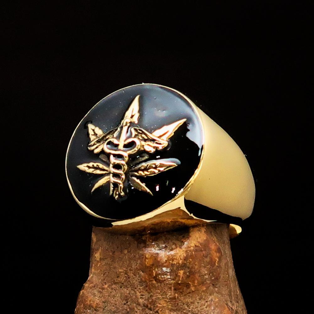 Men's Ring Cannabis Leaf Marihuana Medical Weed Symbol Black - BikeRing4u