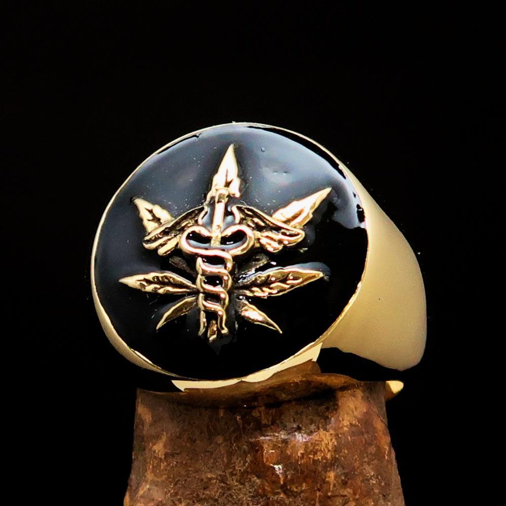 Men's Ring Cannabis Leaf Marihuana Medical Weed Symbol Black - BikeRing4u