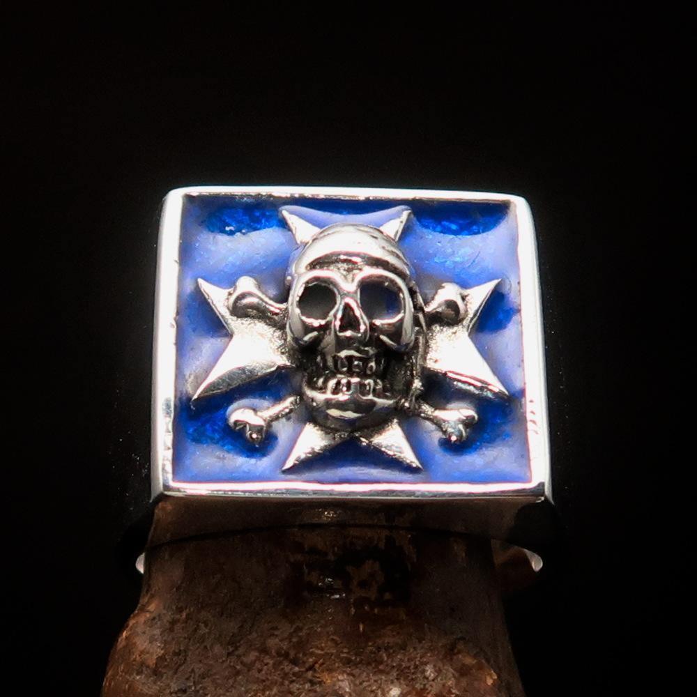 Excellent crafted Men's Pirate Skull Ring Blue Maltese Cross - Sterling Silver - BikeRing4u