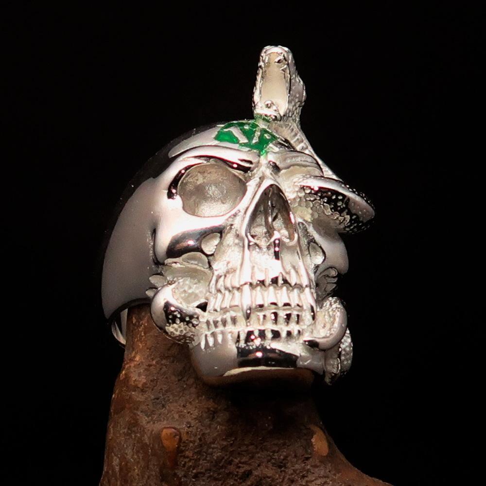 Excellent crafted Men's green 1% Snake Skull Outlaw Ring - Sterling Silver - BikeRing4u