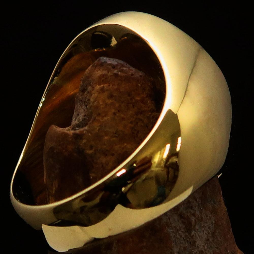 Excellent crafted oval Men's green Vampire Skull Ring - solid Brass - BikeRing4u