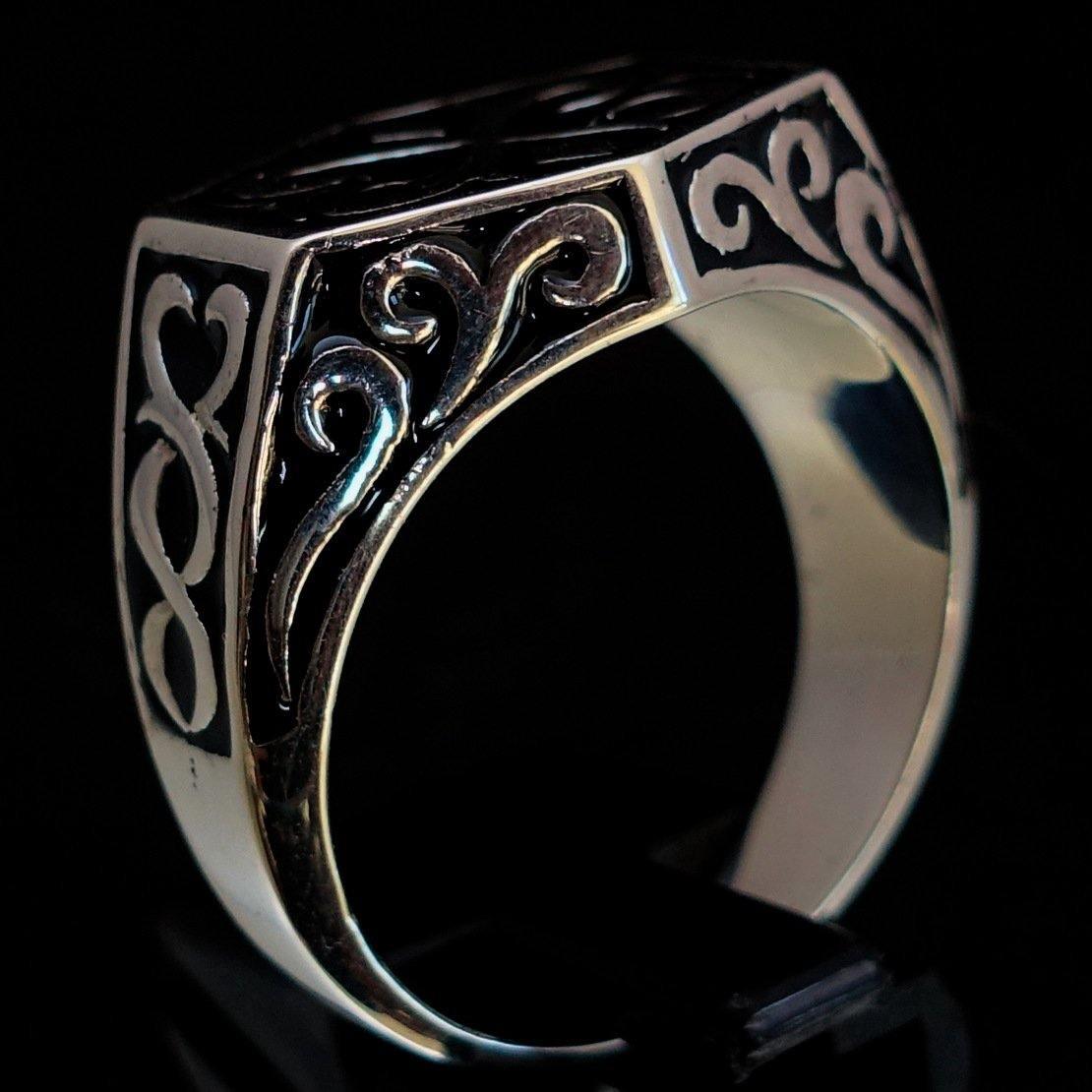 Excellent crafted Men's Medieval Ring Black Oriental Crest Sterling Silver 925 - BikeRing4u