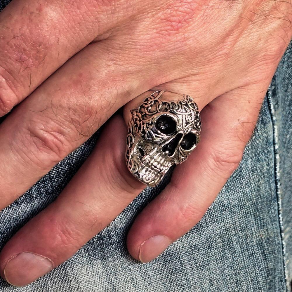 Excellent crafted Men's Sterling Silver Celtic Skull Ring - BikeRing4u