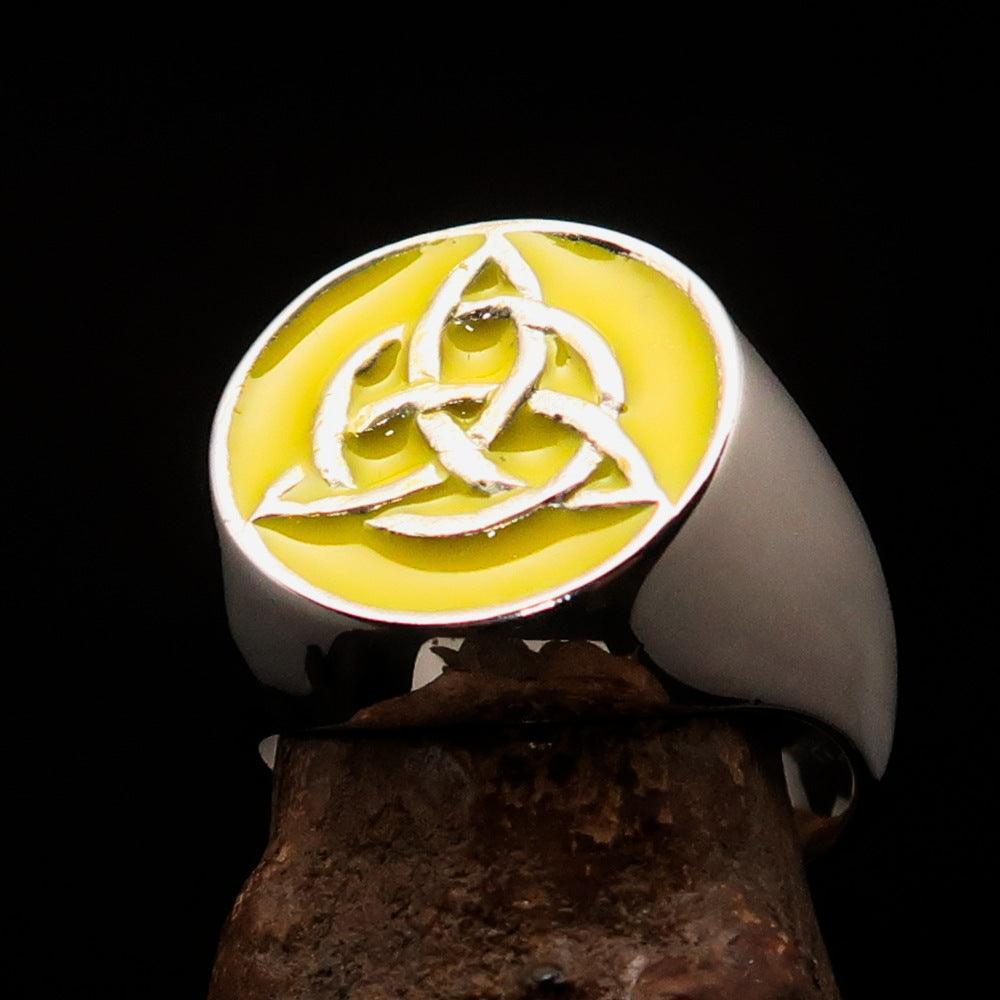 Nicely crafted Men's Triquetra Ring yellow Celtic Triskelion Knot - Sterling Silver - BikeRing4u