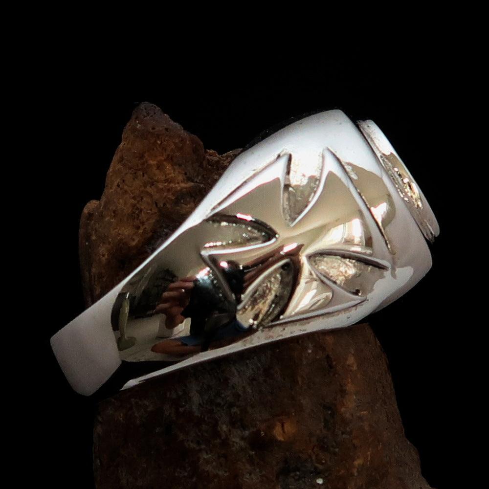 Nicely crafted Men's Solitaire Iron Cross Ring White Cubic Zirconia CZ - Sterling Silver - BikeRing4u