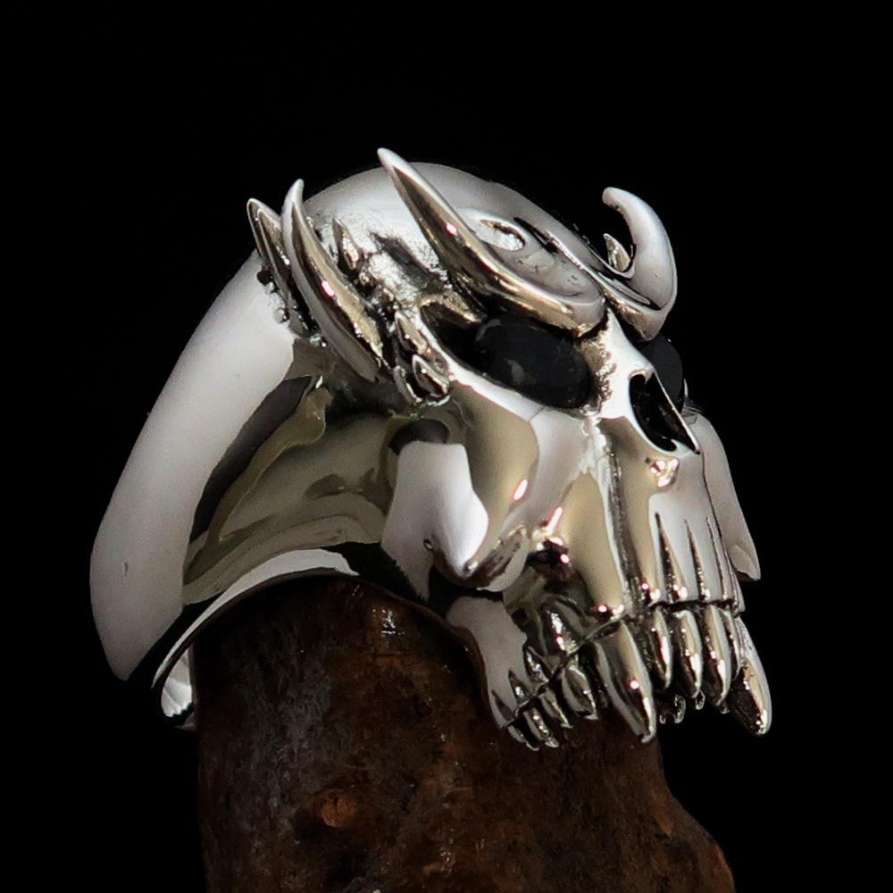 Excellent crafted Men's Biker Ring Vampire Skull blue Sapphire Eyes Sterling Silver 925 - BikeRing4u