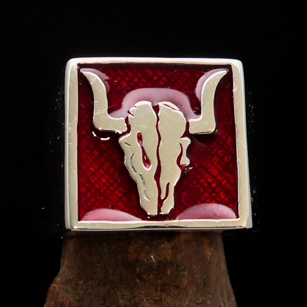 Perfectly crafted Men's Cowboy Ring Bull Skull Red - Sterling Silver - BikeRing4u