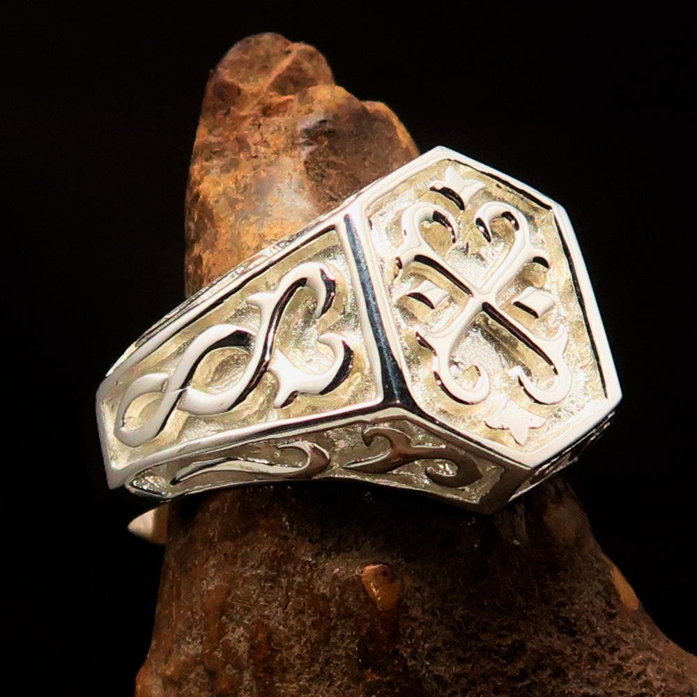 Excellent crafted Men's Signet Ring shiny Oriental Cross - Sterling Silver - BikeRing4u