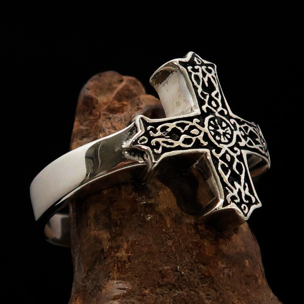 Excellent crafted Men's ornamental Celtic Cross Ring - antiqued Sterling Silver - BikeRing4u