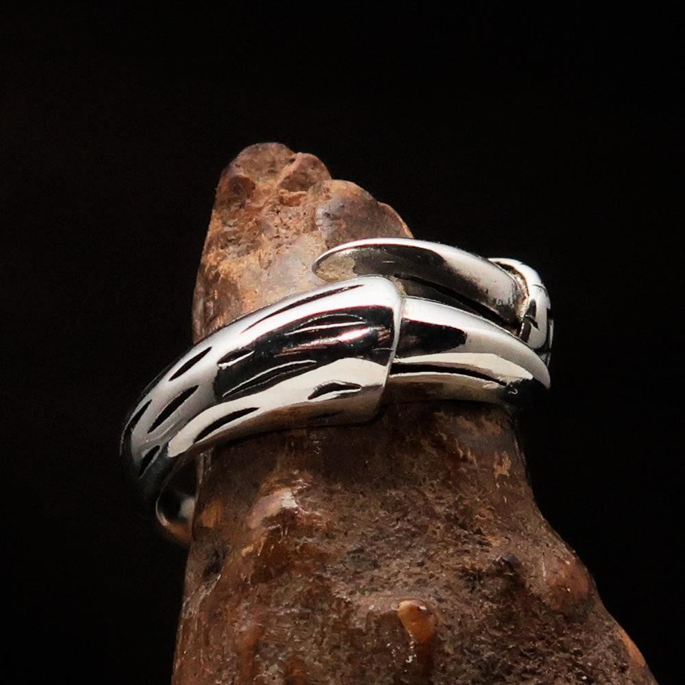Excellent crafted Men's Medieval Ring Dragon Claw Sterling Silver 925 - BikeRing4u