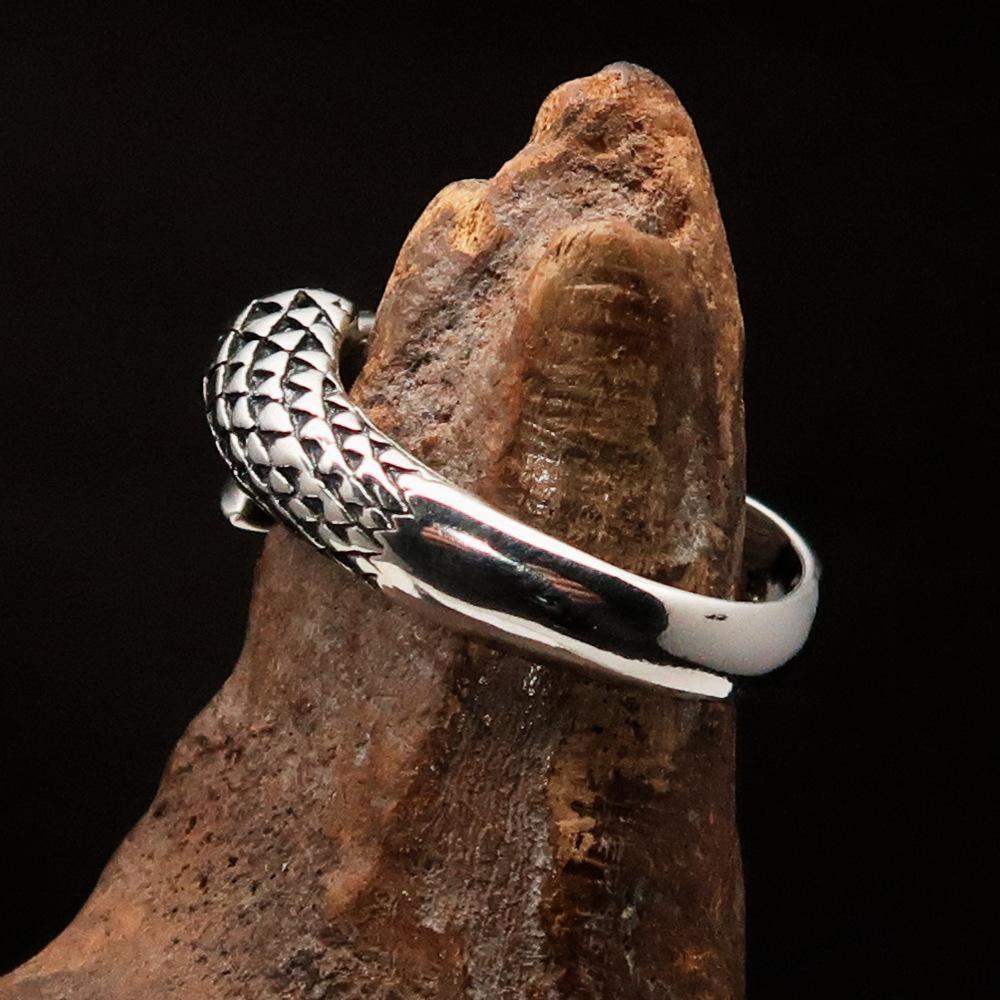 Excellent crafted Men's Medieval Ring Dragon Claw Sterling Silver 925 - BikeRing4u