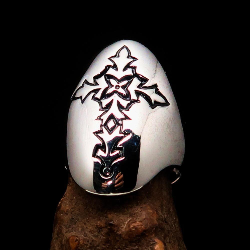 Perfectly crafted Men's Gothic Cross Ring Black - Sterling Silver - BikeRing4u