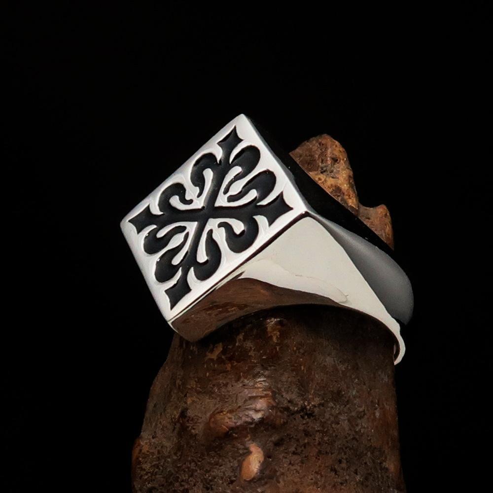 Excellent crafted Men's Black Fleur de Lis Cross Ring - Sterling Silver - BikeRing4u