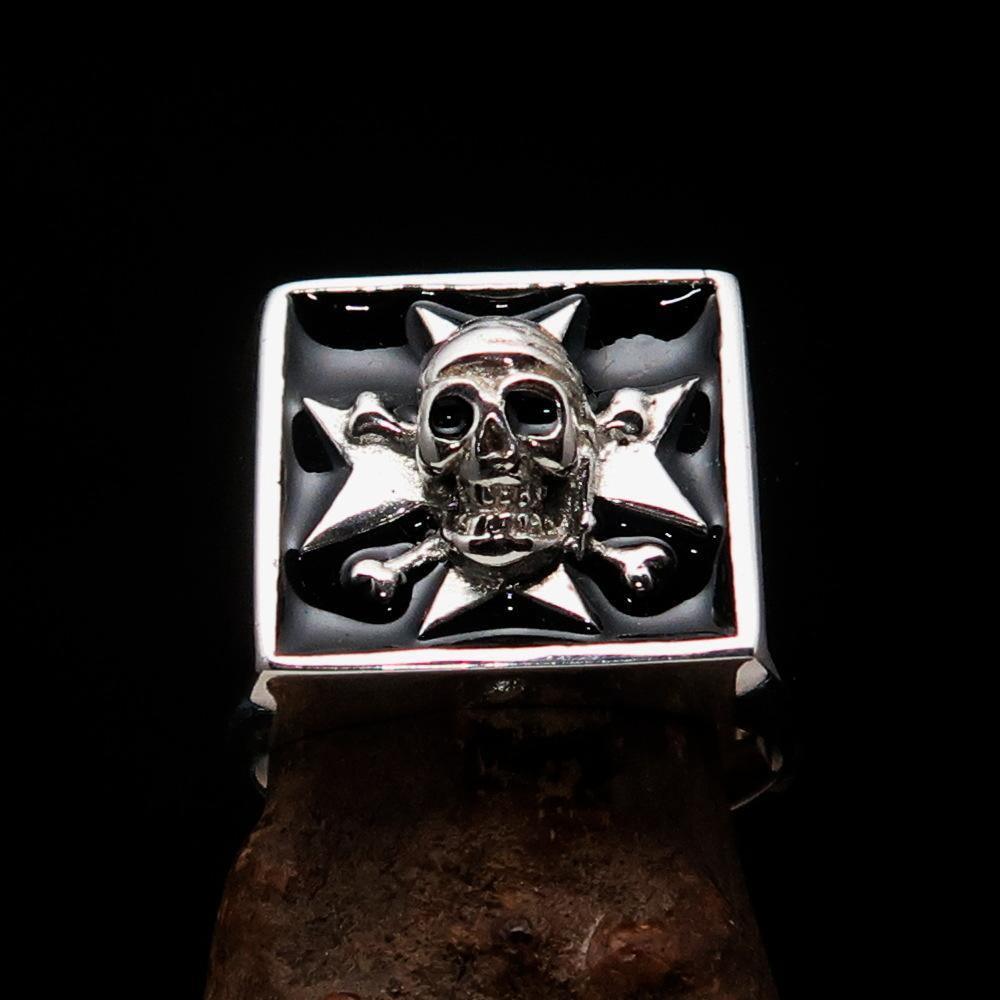 Excellent crafted Men's Pirate Skull Ring Black Maltese Cross - Sterling Silver - BikeRing4u