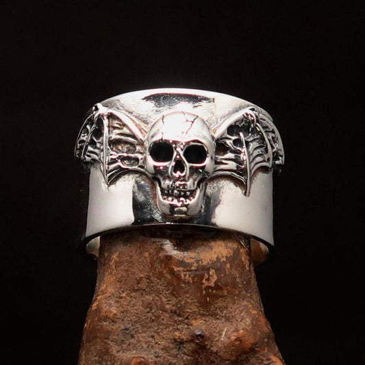 Excellent crafted winged Bat Skull Ring - antiqued Sterling Silver - BikeRing4u