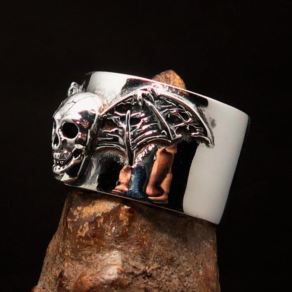 Excellent crafted winged Bat Skull Ring - antiqued Sterling Silver - BikeRing4u