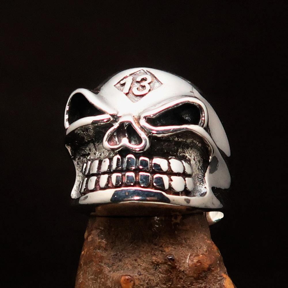 Excellent Crafted Men's Number 13 Gnome Skull Ring - Sterling Silver - BikeRing4u