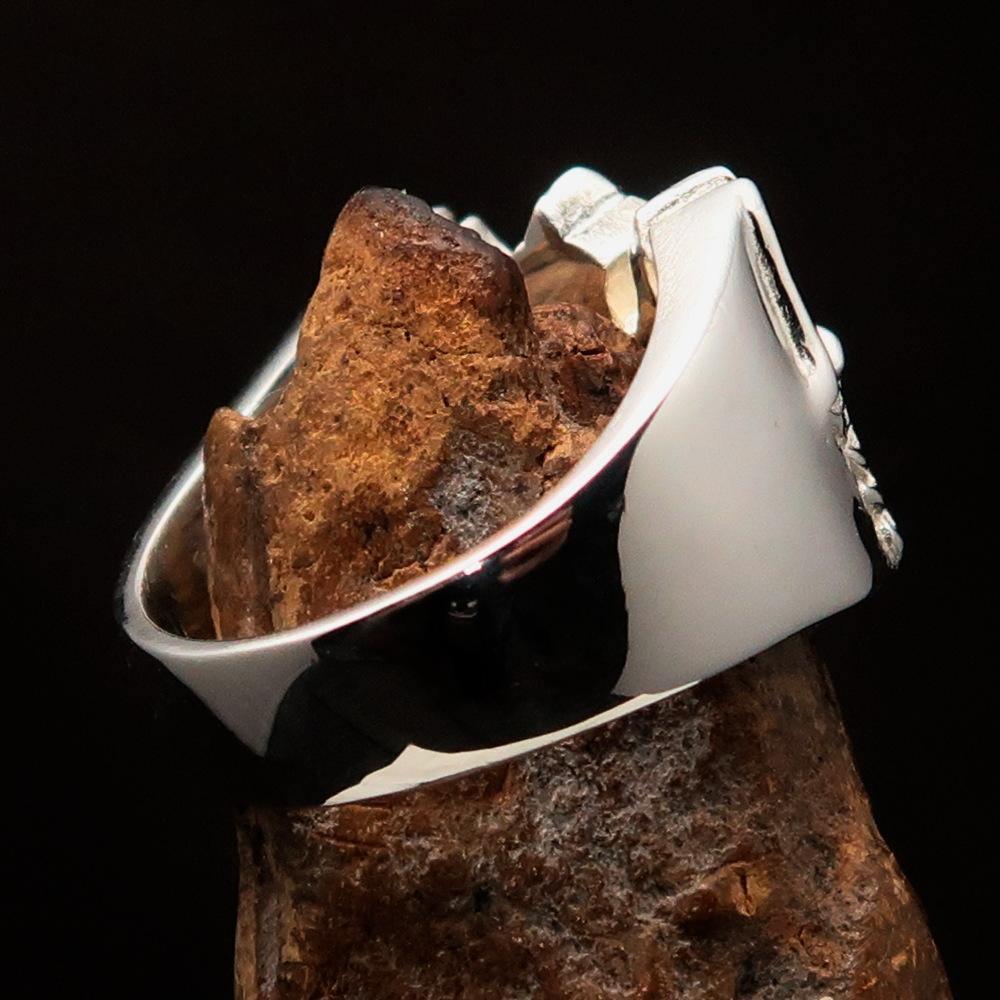 Excellent crafted shiny Men's flying winged Cross Ring - Sterling Silver - BikeRing4u