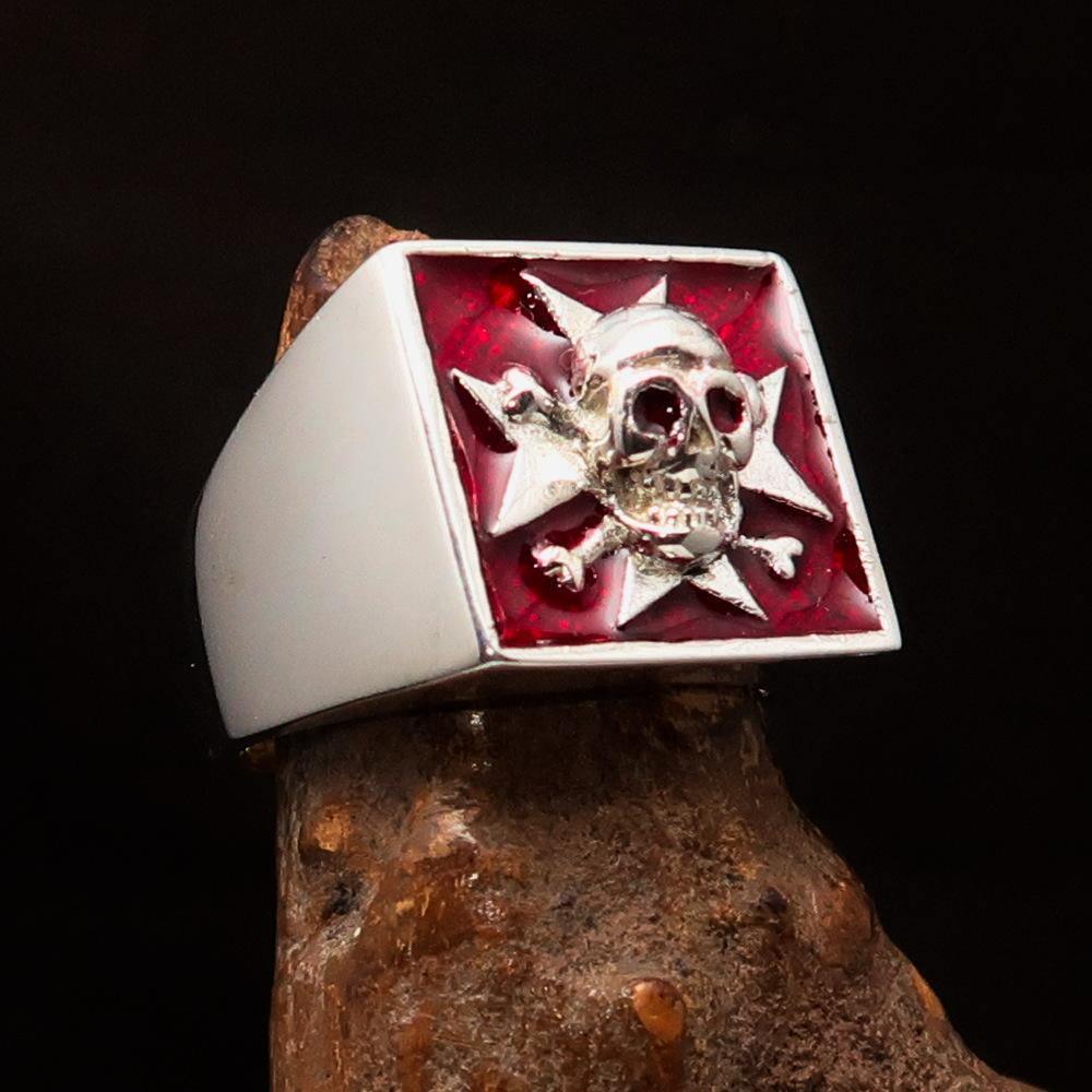 Excellent crafted Men's Pirate Skull Ring Red Maltese Cross - Sterling Silver - BikeRing4u