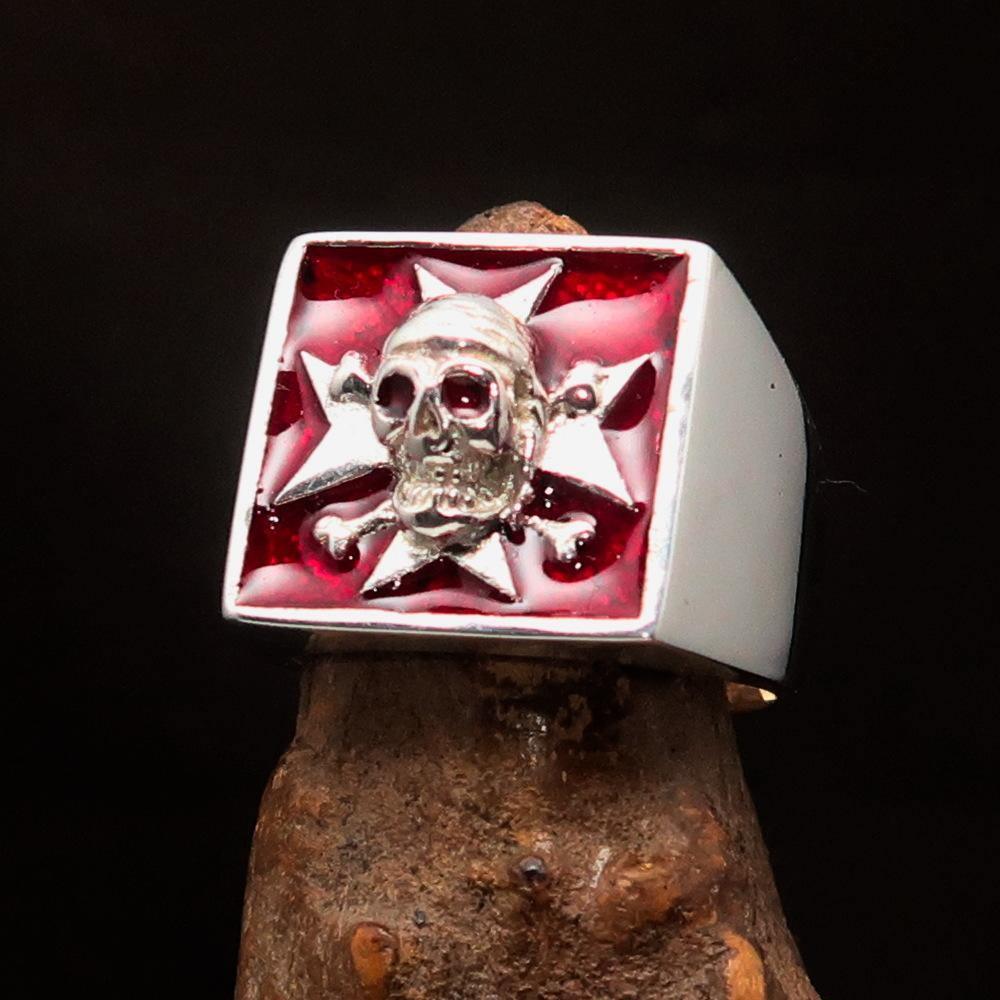 Excellent crafted Men's Pirate Skull Ring Red Maltese Cross - Sterling Silver - BikeRing4u