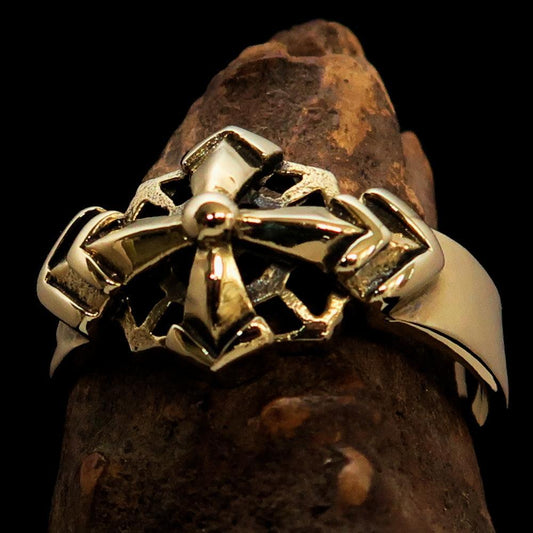 Nicely crafted Men's Brass Costume Band Ring Eight 8 Arrow Cross - BikeRing4u
