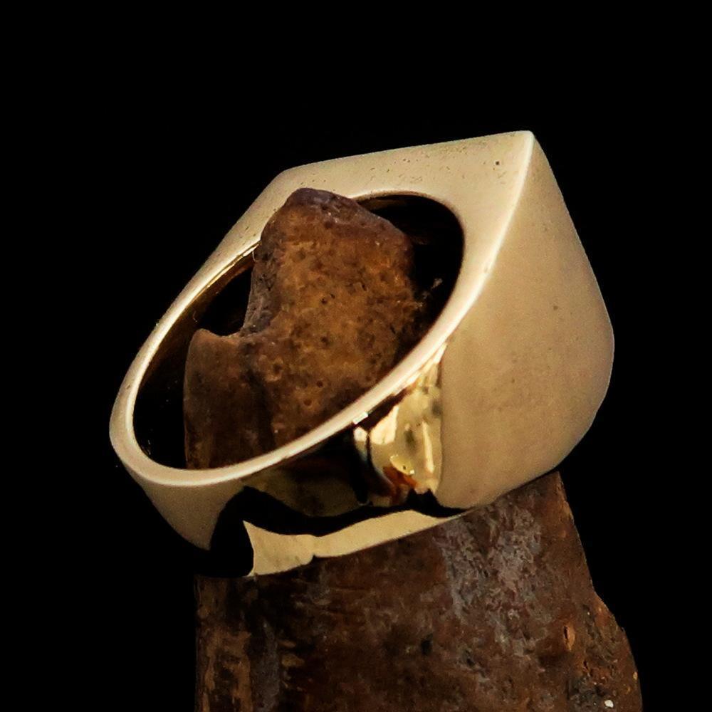 Perfectly crafted Men's Shield Ring Crossed Skeleton Keys Red - Solid Brass - BikeRing4u