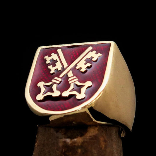 Perfectly crafted Men's Shield Ring Crossed Skeleton Keys Red - Solid Brass - BikeRing4u