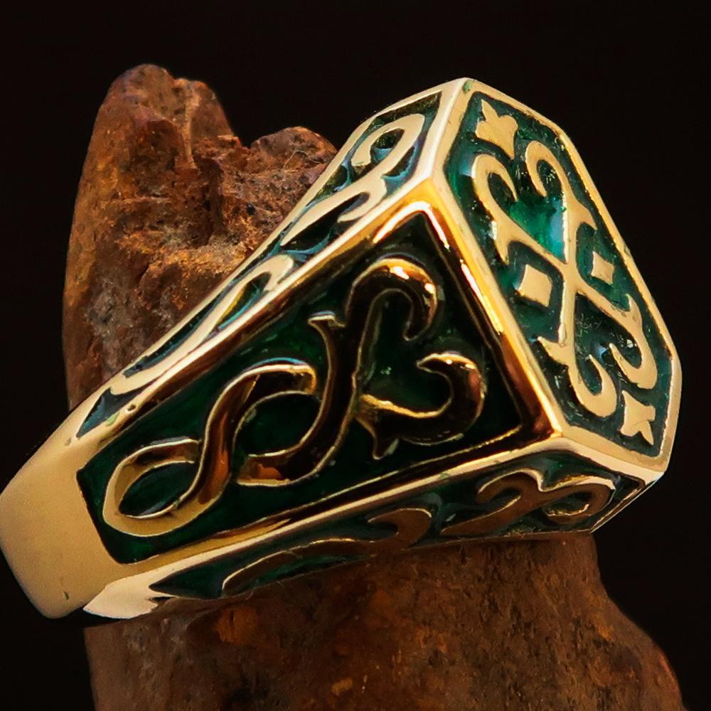 Excellent crafted Men's Celtic Crest Ring Green Enamel - Brass - BikeRing4u
