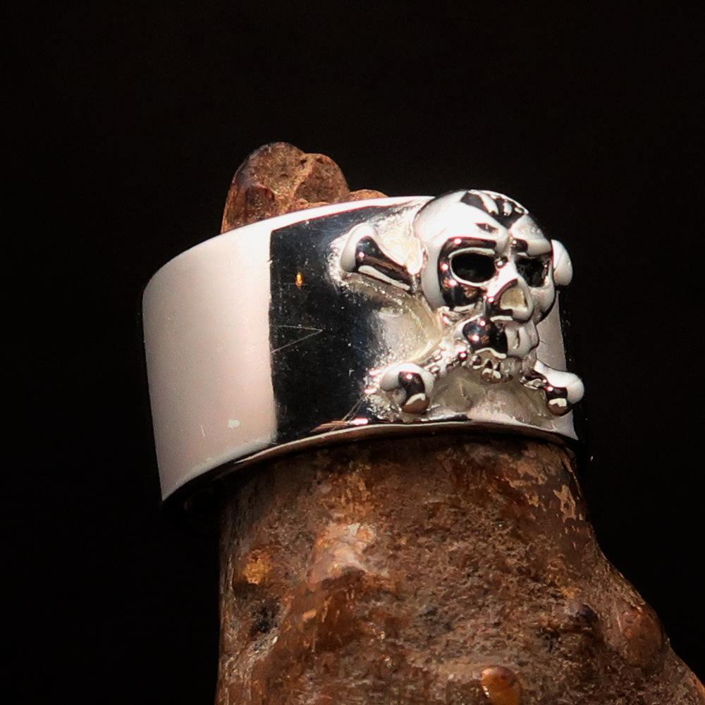 Excellent crafted Outlaw black 1% Jolly Roger Skull Band Ring - Sterling Silver - BikeRing4u