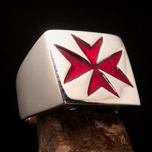 Nicely crafted Men's Knight Ring Maltese Cross Red - Sterling Silver - BikeRing4u