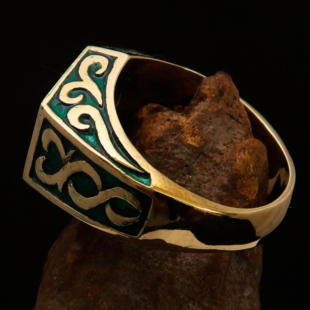 Excellent crafted Men's Medieval Ring Green Oriental Crest Solid Brass - BikeRing4u