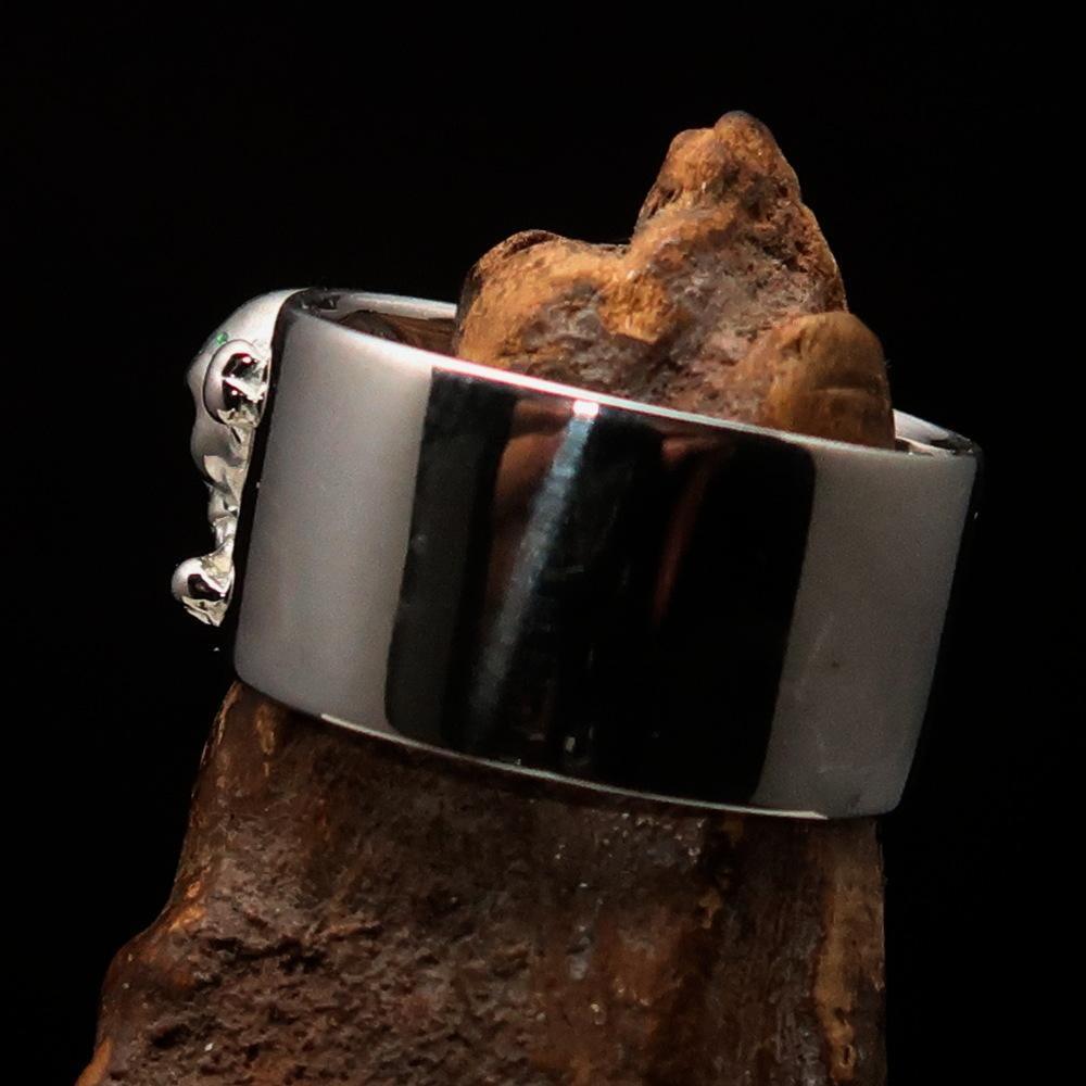 Excellent crafted Outlaw green 1% Jolly Roger Skull Band Ring - Sterling Silver - BikeRing4u