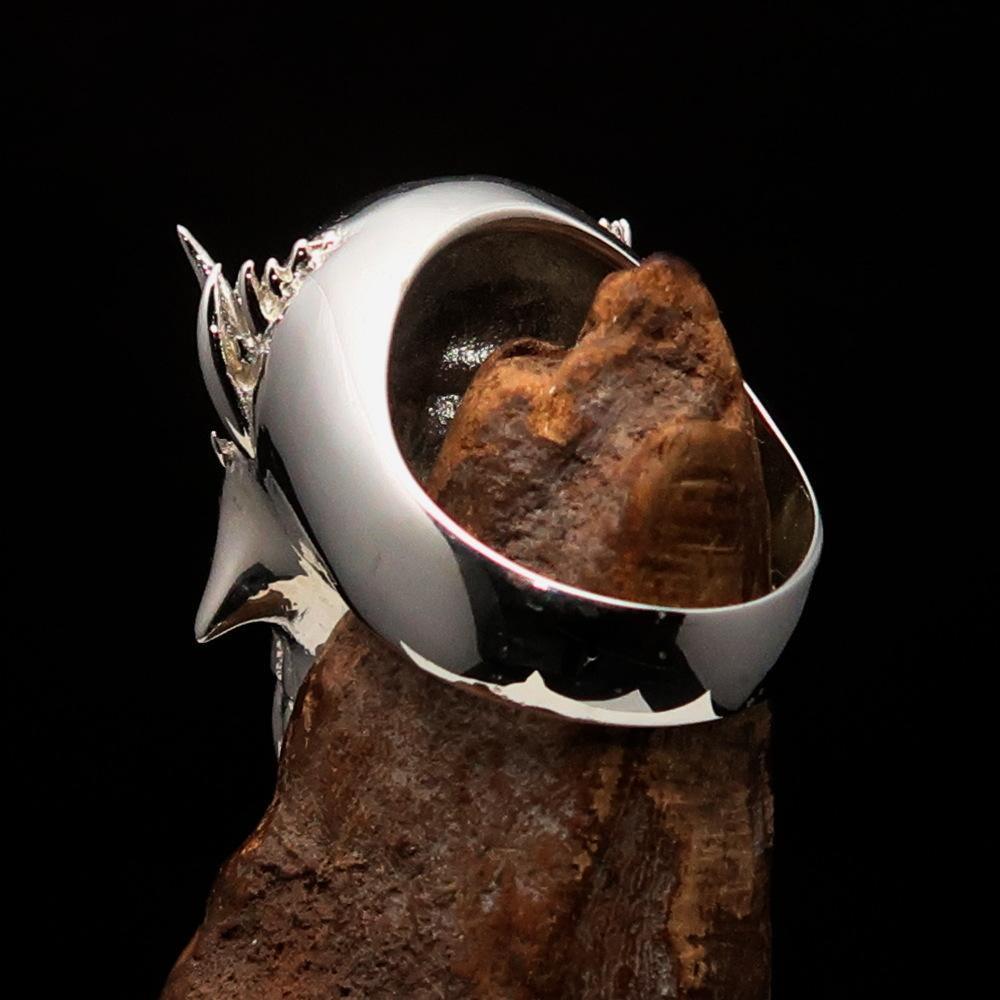 Excellent crafted Men's Vampire Skull Ring Green Diamond 13 - Sterling Silver - BikeRing4u