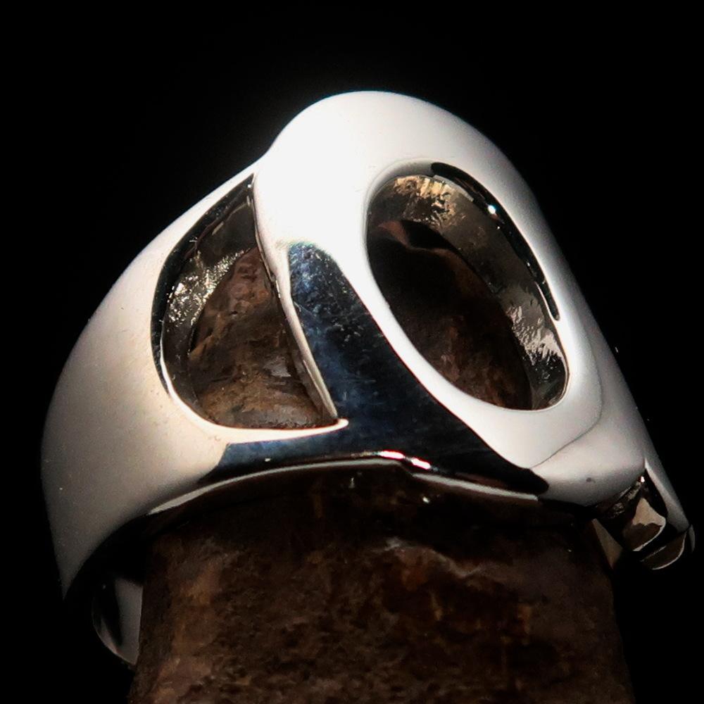 Mirror polished Men's Sterling Silver Initial Ring one bold Letter Q - BikeRing4u