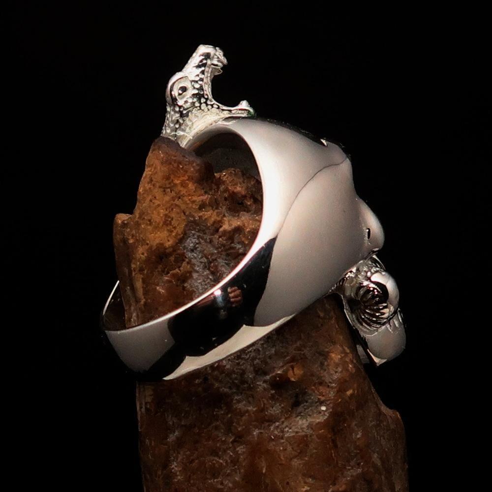 Excellent crafted Men's green 1% Snake Skull Outlaw Ring - Sterling Silver - BikeRing4u