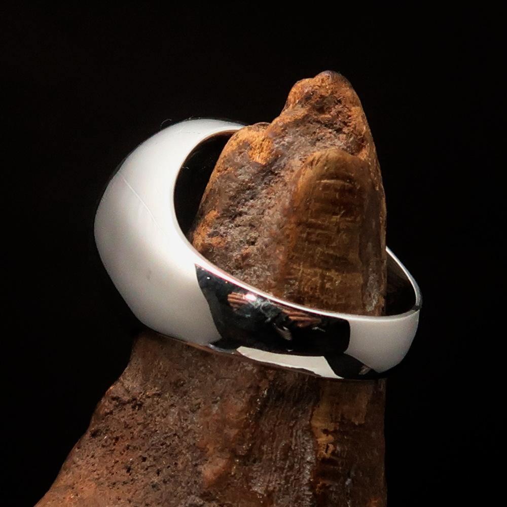 Nicely crafted Men's Pirate Ring Jolly Roger crossed Bones Skull Blue - Sterling Silver - BikeRing4u