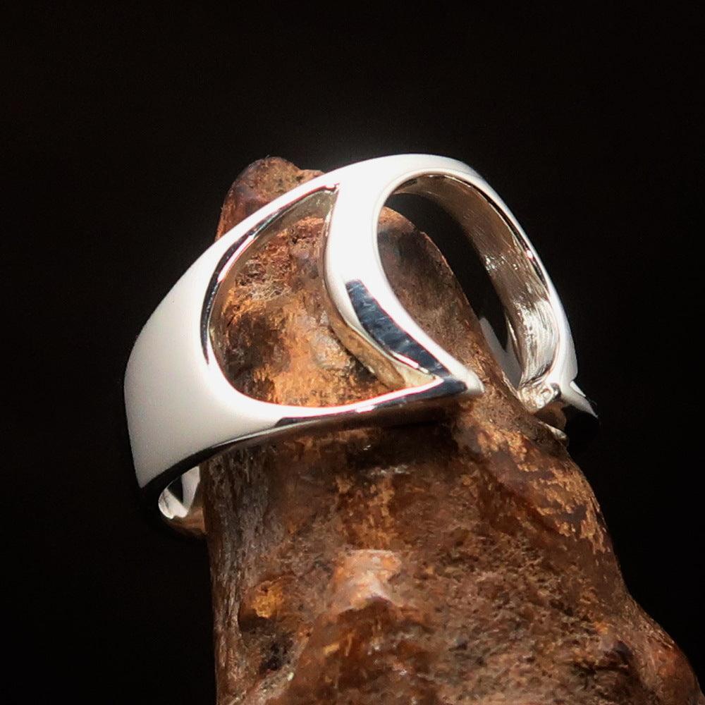 Men's Greek upper case Capital Letter Initial Ring Omega - Sterling Silver - BikeRing4u