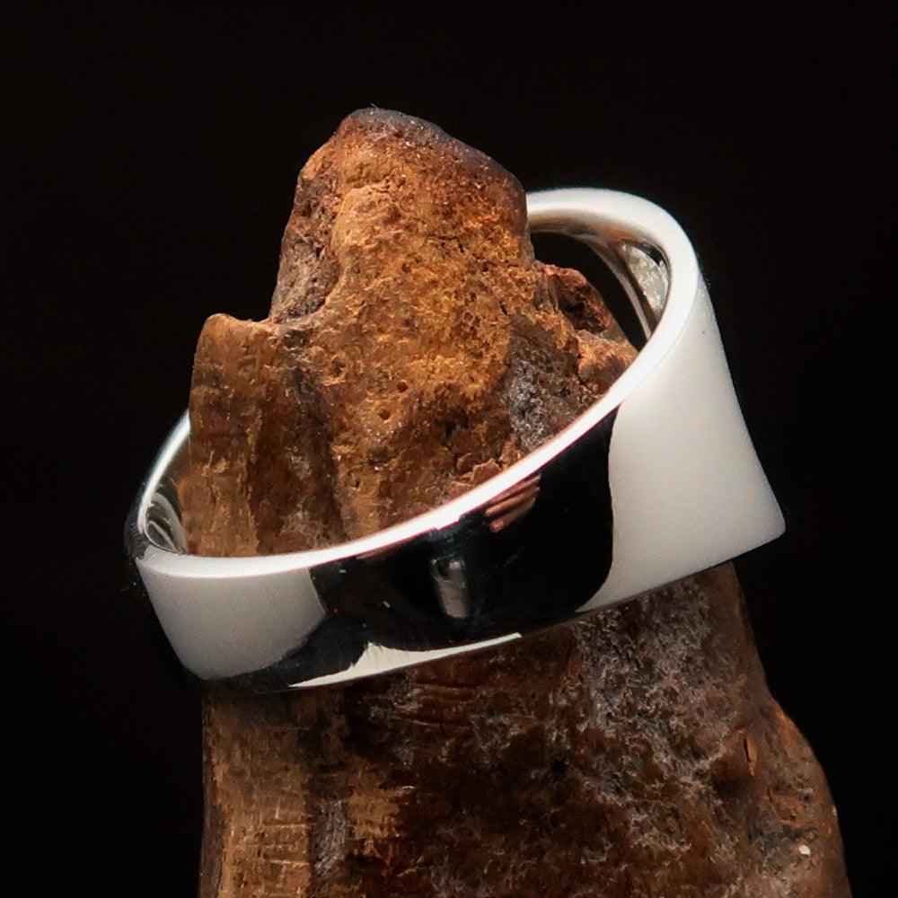 Men's Greek upper case Capital Letter Initial Ring Omega - Sterling Silver - BikeRing4u