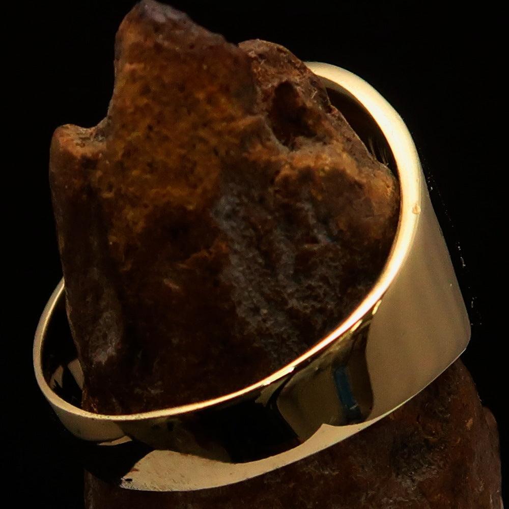 Excellent crafted Men's green Maltese Cross Biker Ring - solid Brass - BikeRing4u