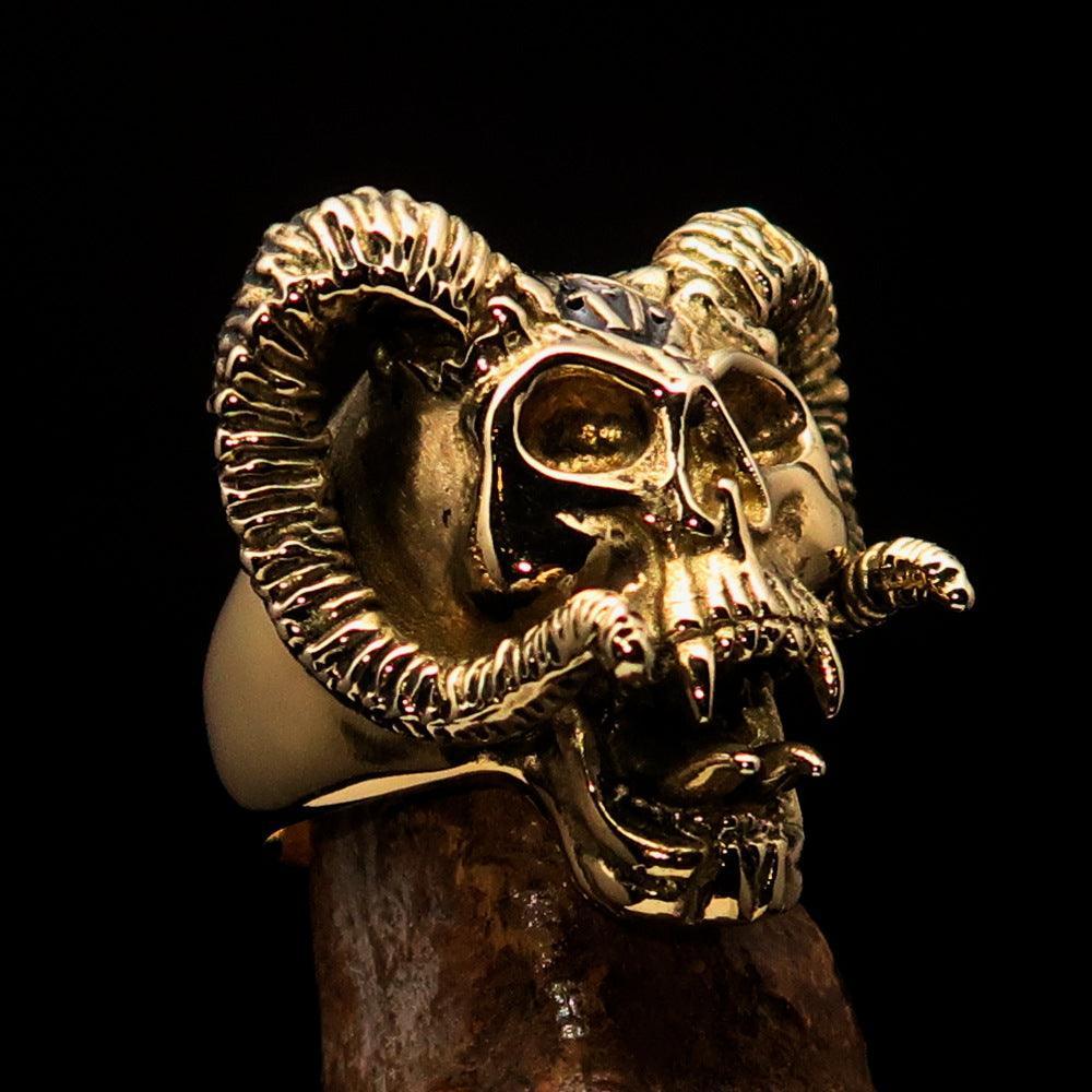 Excellent crafted Men's black 1% Ram Skull Outlaw Biker Ring - Solid Brass - BikeRing4u
