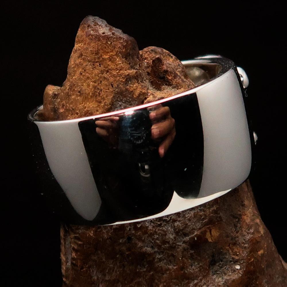 Excellent crafted Outlaw red 1% Jolly Roger Skull Band Ring - Sterling Silver - BikeRing4u