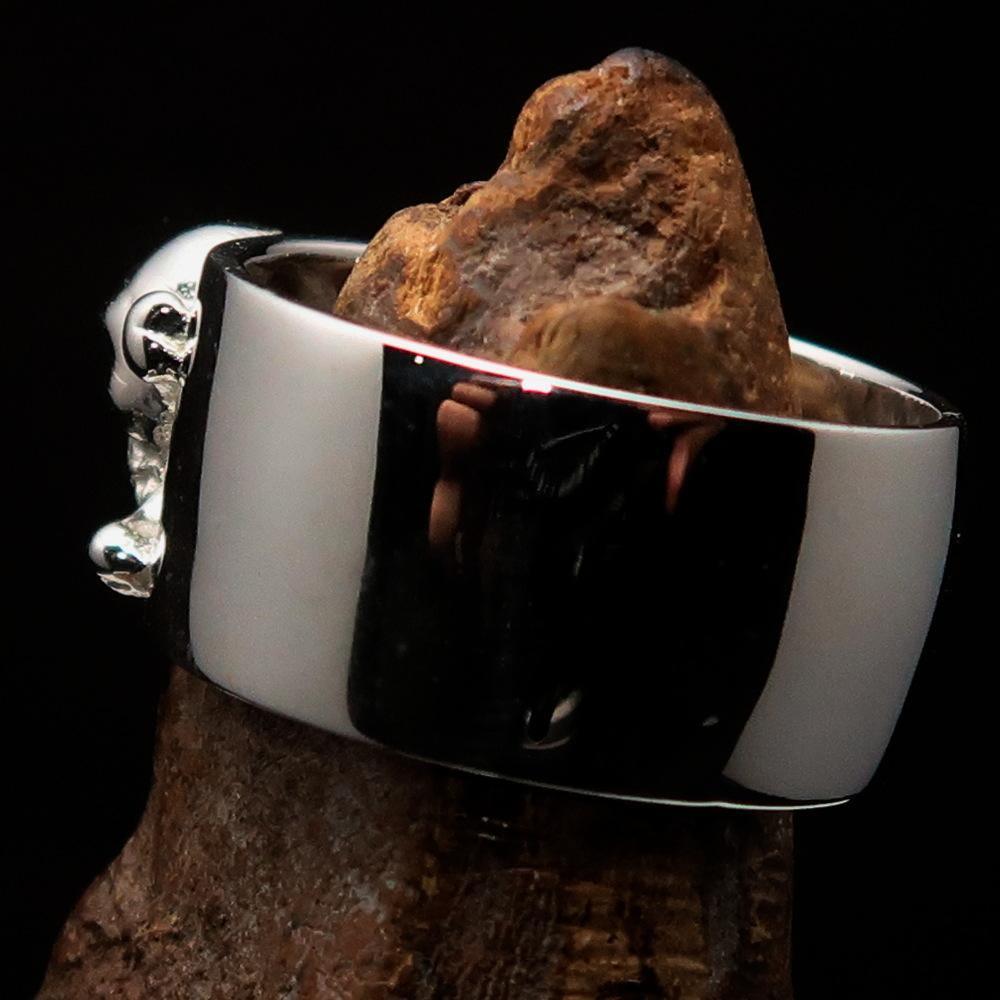 Excellent crafted Outlaw red 1% Jolly Roger Skull Band Ring - Sterling Silver - BikeRing4u