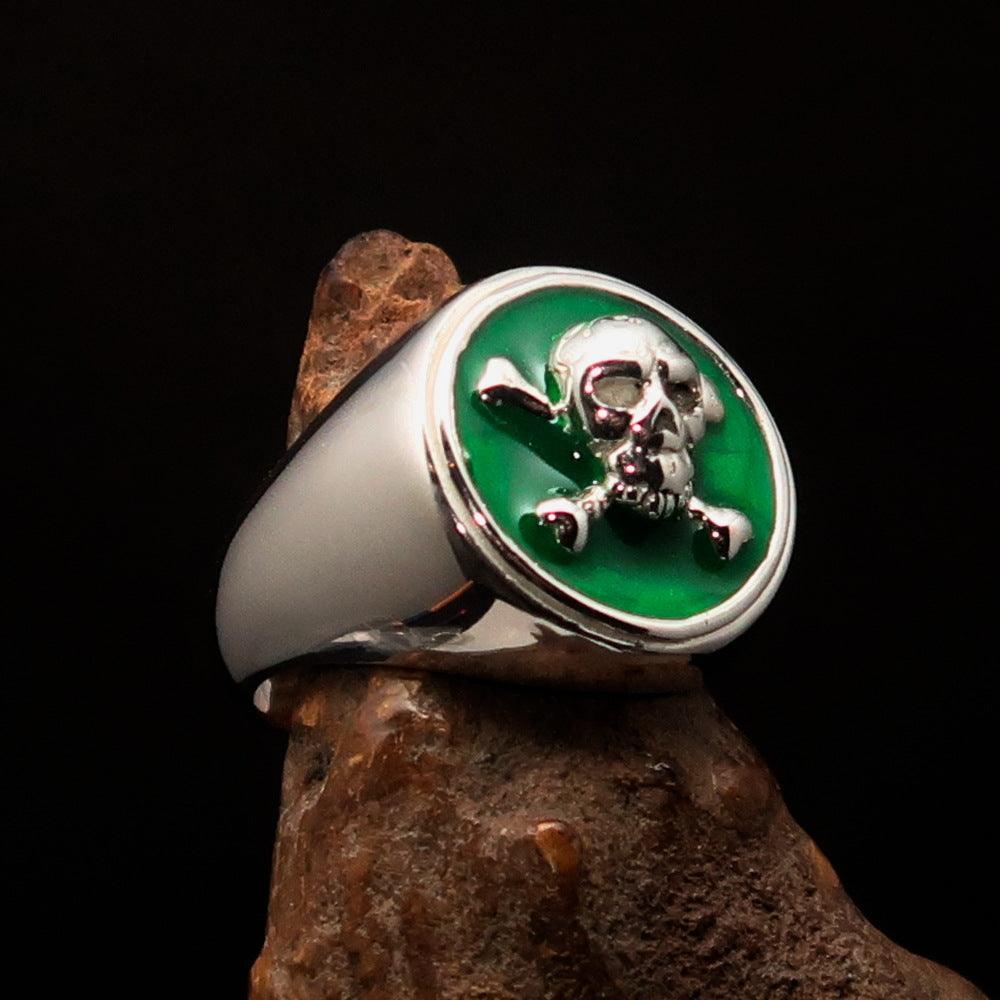Nicely crafted Men's Pirate Ring green Jolly Roger crossed Bones Skull - Sterling Silver - BikeRing4u
