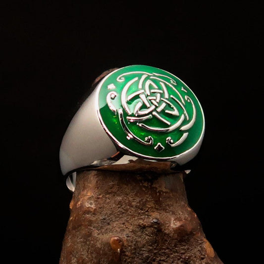 Excellent domed Men's Ring green Celtic Triquetra Knot - Sterling Silver - BikeRing4u