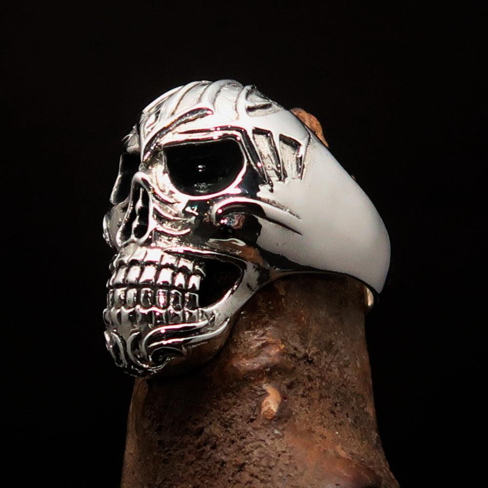 Excellent crafted Men's Tribal Skull Ring - Sterling Silver - BikeRing4u