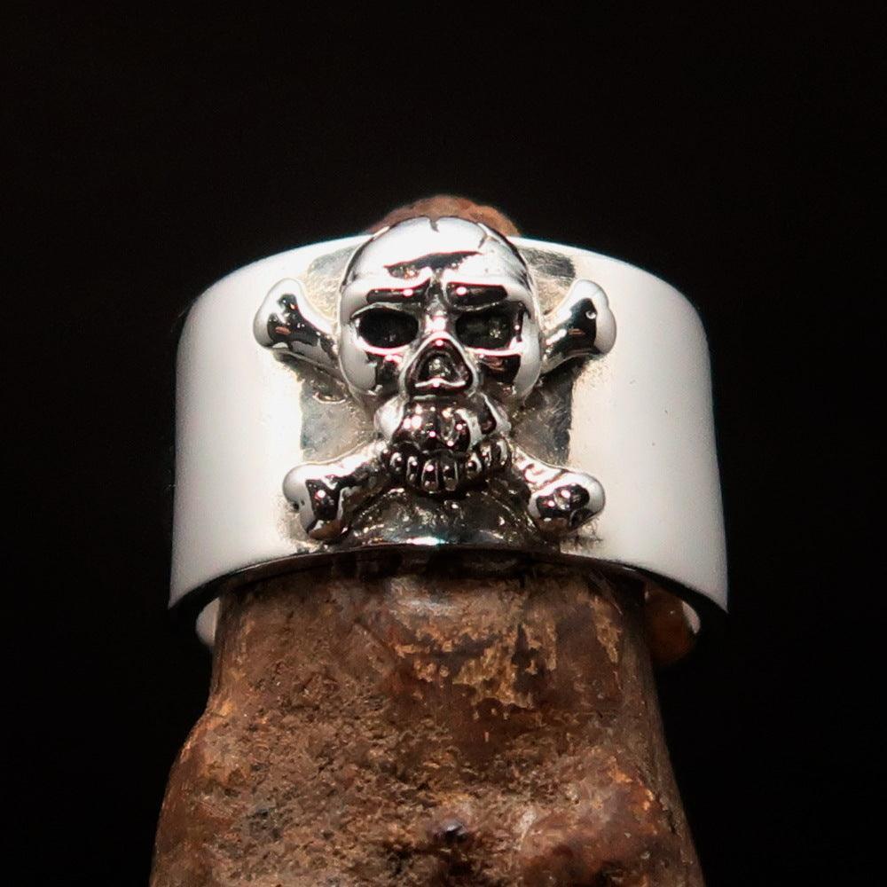 Excellent crafted Men's Pirate Band Ring Jolly Roger Skull - Sterling Silver - BikeRing4u