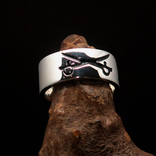 Excellent crafted Men's Cavalry Ring Crossed Sabers Black - Sterling Silver - BikeRing4u
