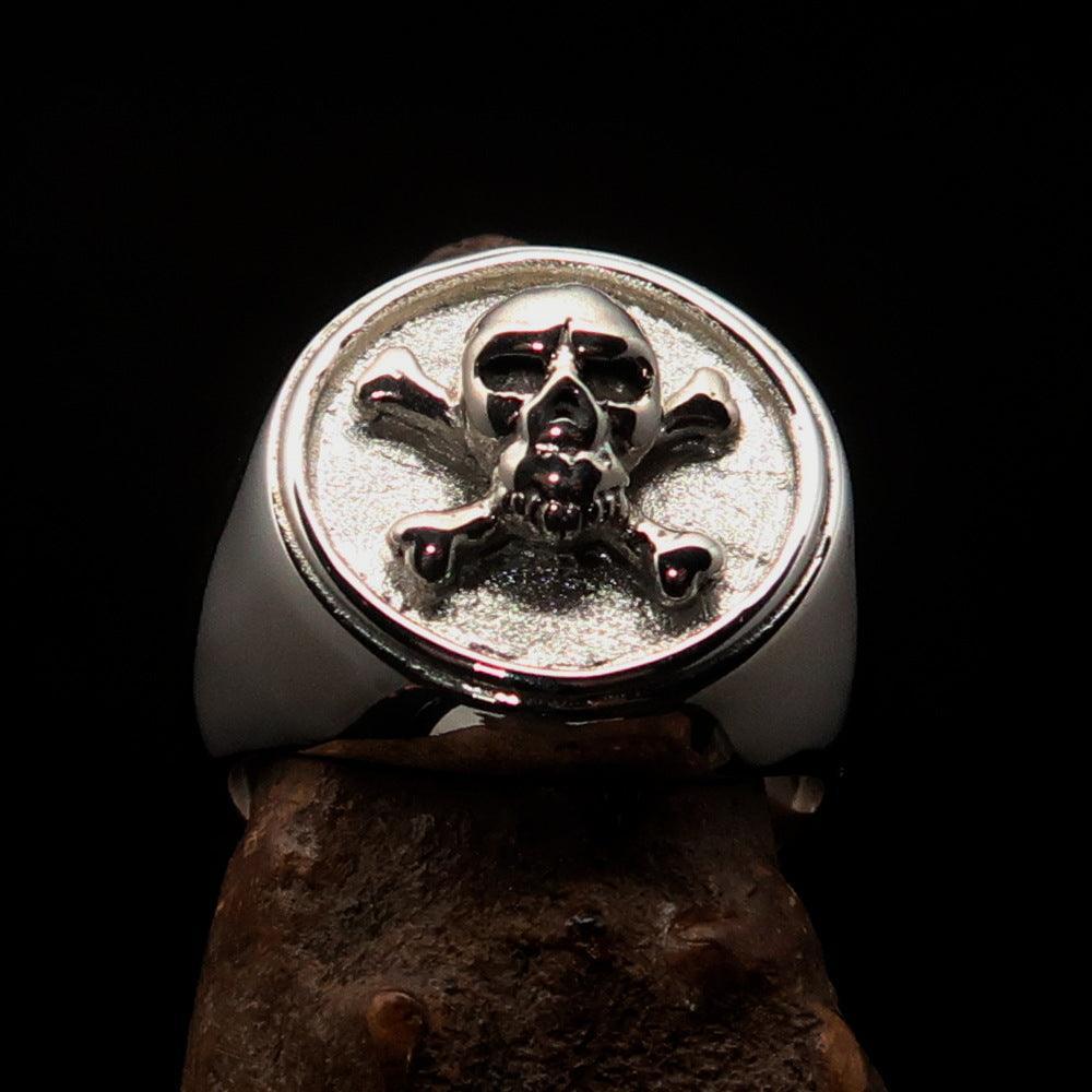 Nicely crafted Men's Pirate Ring Jolly Roger crossed Bones Skull - two tone Sterling Silver - BikeRing4u